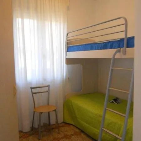 Bright Flat With A Wide Terrace-beahost * Bibione