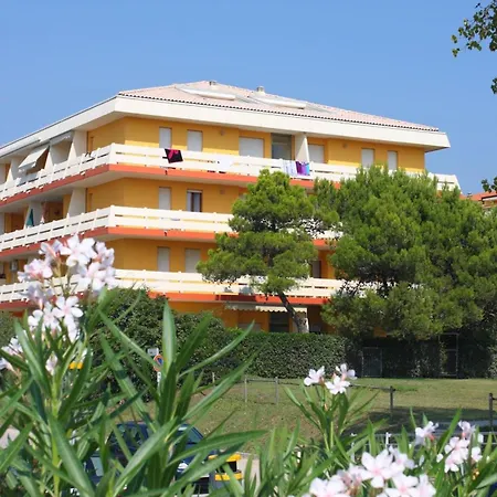 Bright Flat With A Wide Terrace-beahost Апартаменти *