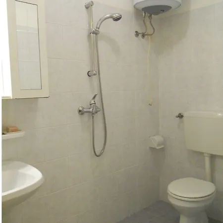 Bright Flat With A Furnished Outdoor Space Apartment